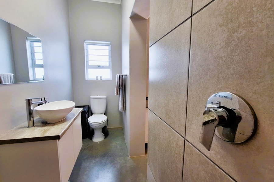 2 Bedroom Property for Sale in Britannia Bay Western Cape